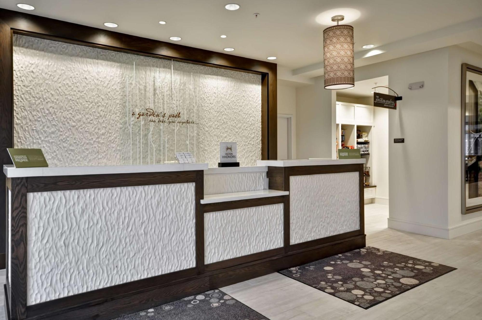 Hilton Garden Inn Detroit Troy Ngoại thất bức ảnh