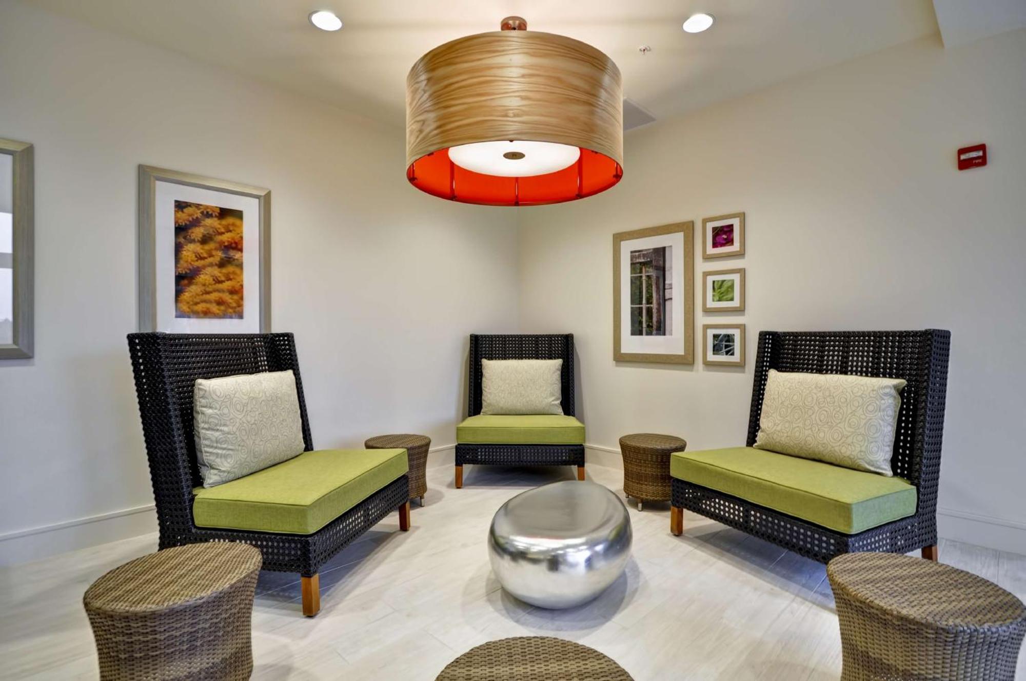 Hilton Garden Inn Detroit Troy Ngoại thất bức ảnh