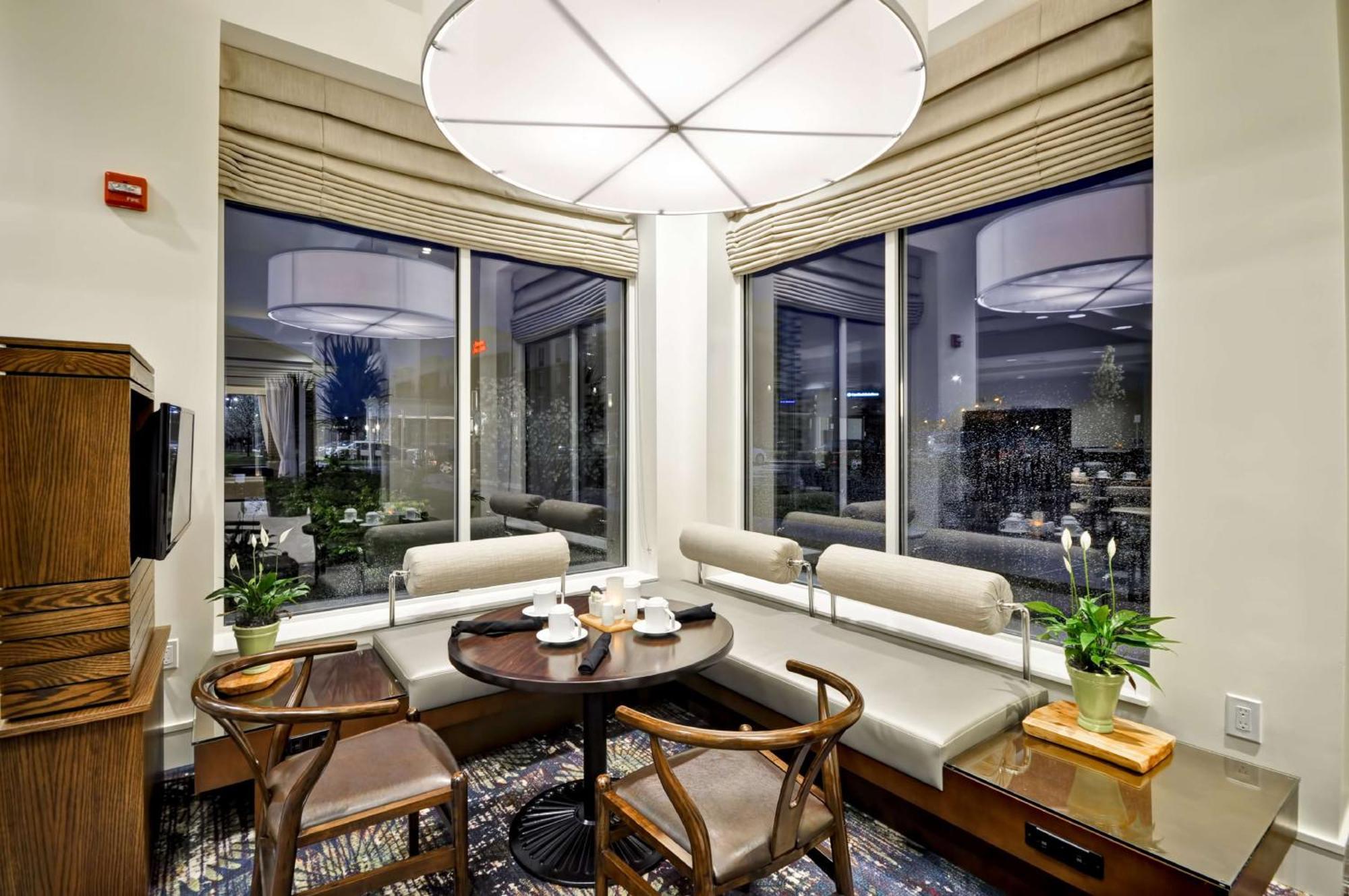 Hilton Garden Inn Detroit Troy Ngoại thất bức ảnh