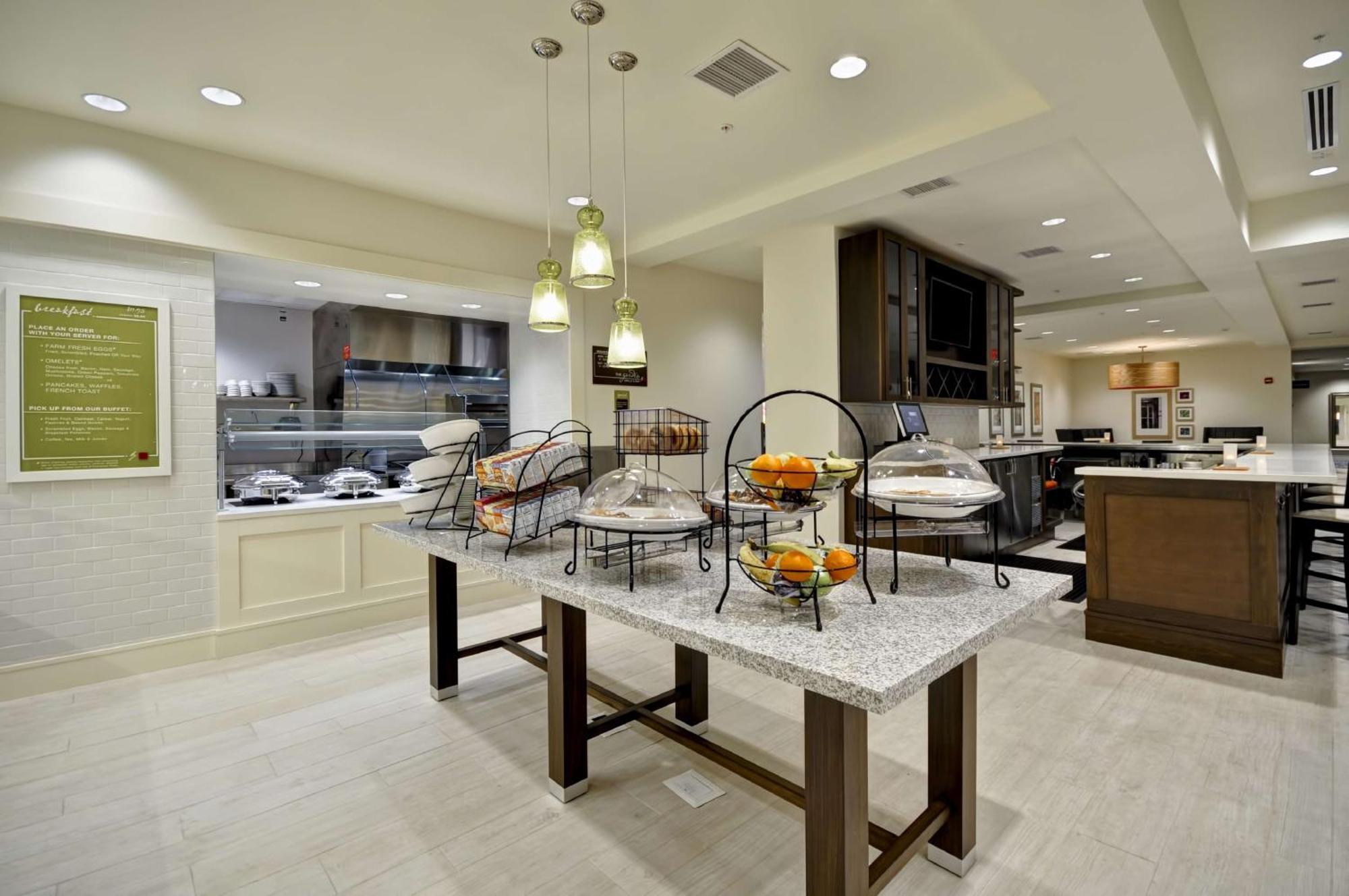 Hilton Garden Inn Detroit Troy Ngoại thất bức ảnh